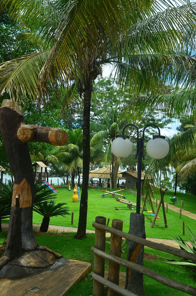 Pontal do Lago Flat Caldas Novas